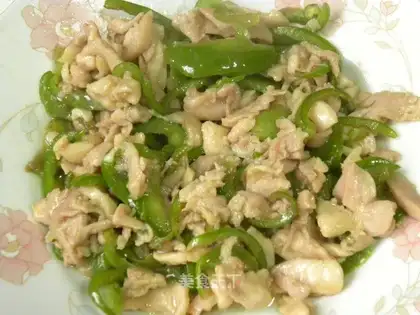 stir-fried shredded chicken with green pepper