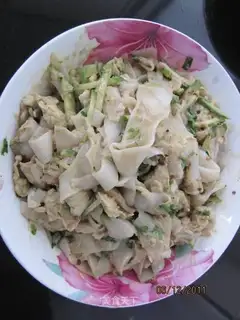 Cold rice noodles