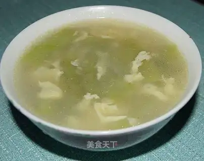 Luffa egg soup