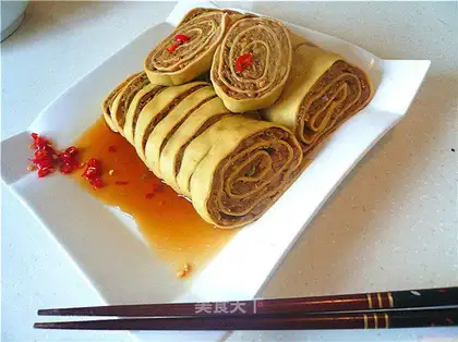 Bean meat roll