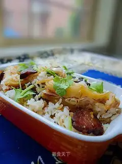 Salted fish cured pot rice