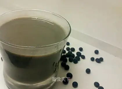 black soybean milk