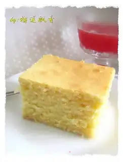 Limon-flavored cream pound cake