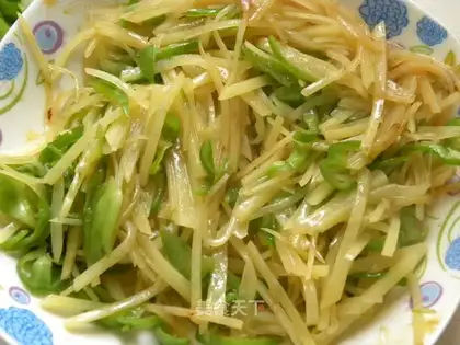 green pepper with potato