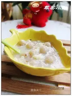Osmanthus wine brewed small dumplings