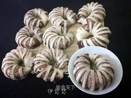 Flower bean rolls