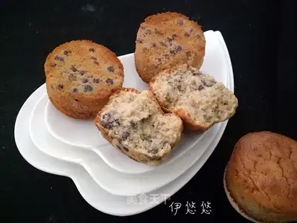 Sweet red bean cake