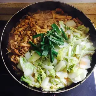 Thousands of cabbage stew
