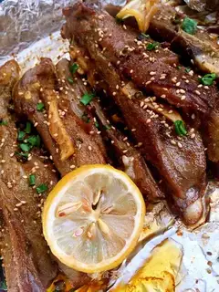 Lemonade lamb chops