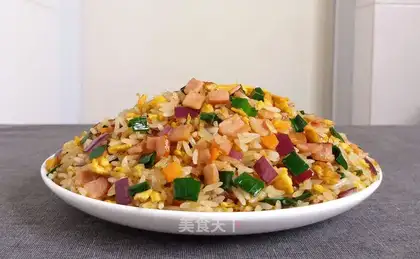 Bacon egg fried rice