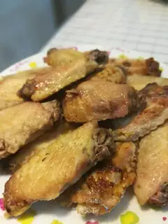 Salt chicken wings
