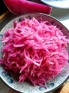 Sugar jealous radish