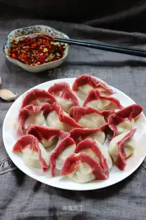 Liancai red dress dumplings