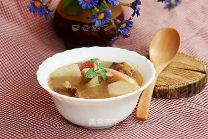 Cowbone soup