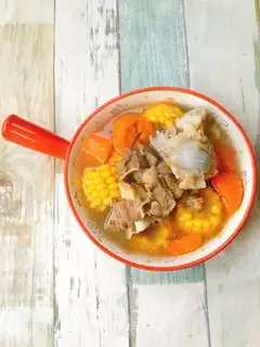 Quick corn carrot soup