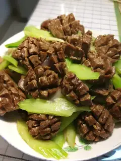 Cricket beefballs