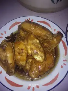 Red chicken wings