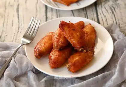 Roasted chicken wings