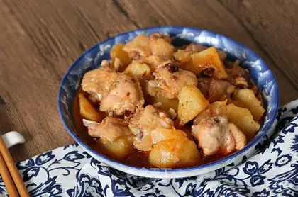 Potato steamed chicken wings