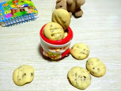 Red-tree cookies