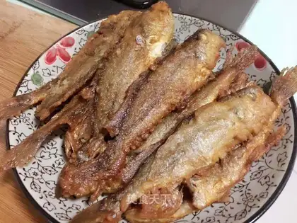 Fried yellow fish
