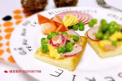 Toast salad