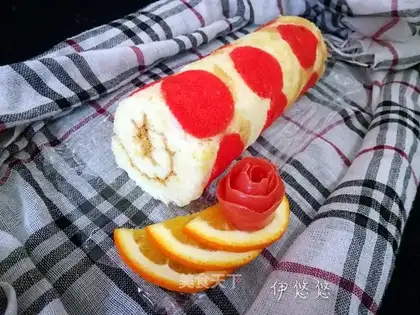 Meat pine rolls