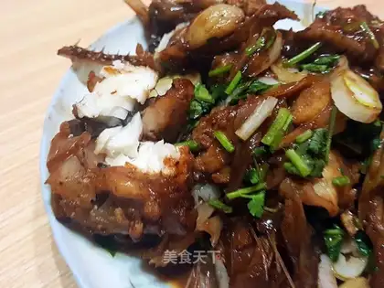 Red-burned mackerel