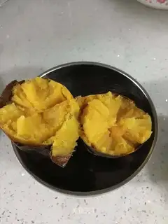 Roast potatoes