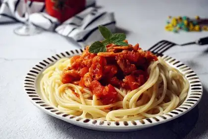 krill tomato pasta