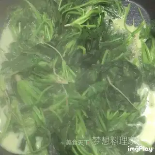 Milk sprouts