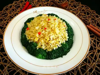 Gold fried rice