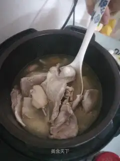 Pig belly chicken
