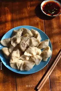 Big meat loaf dumplings