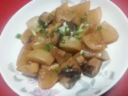 The mushroom radish