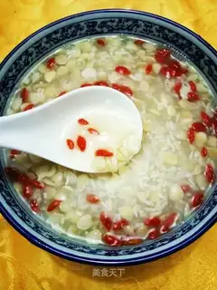 Almond soup
