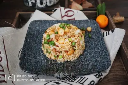 Shrimp and garlic rice