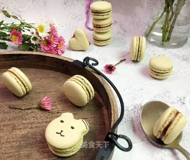 The tea macaron