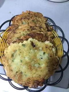 radish pancakes