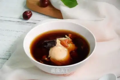 Red-tree cuisine egg sugar