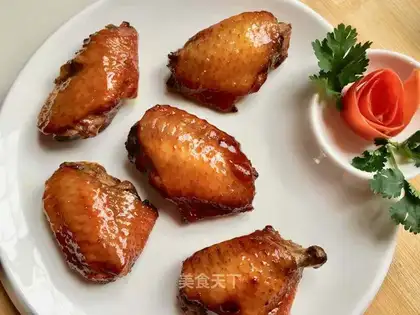 Roasted chicken wings