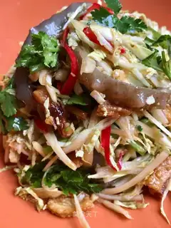 Sea cucumber with grease