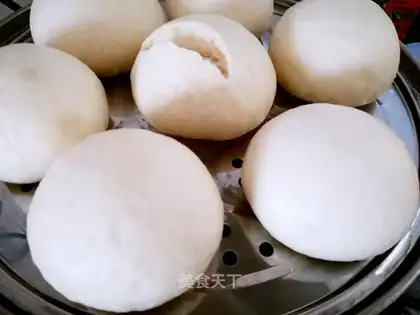 White buns