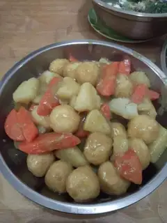 Curry potato eggs