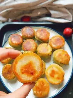 Double-coloured pancake