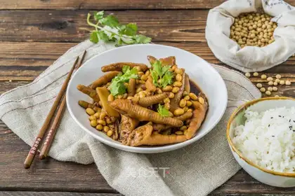 Chicken claws