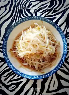 Jealousy bean sprouts