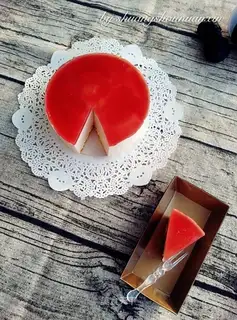 Cranberry jam mousse