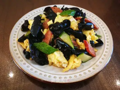 Mocked eggs