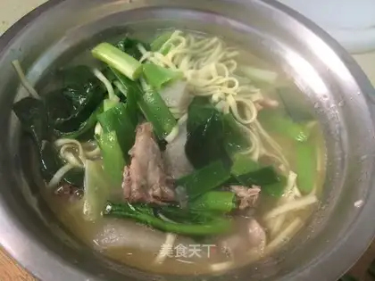 Chicken noodles
